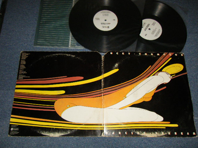 画像1: LUCKY THOMPSON - DANCING SUNBEAM (Ex-/Ex+++ Looks:Ex+ Cut Out for PROMO) / 1975 US AMERICA ORIGINAL "WHITE LABEL PROMO" Used 2-LP