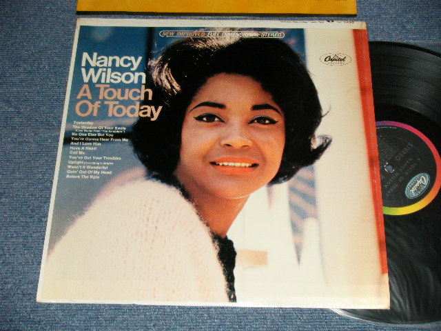 画像1: NANCY WILSON  - A TOUCH OF TODAY (MINT-/MINT- ) / 1966 US AMERICA ORIGINAL "BLACK with RAINBOW CAPITOL Logo on TOP Label" STEREO Used  LP