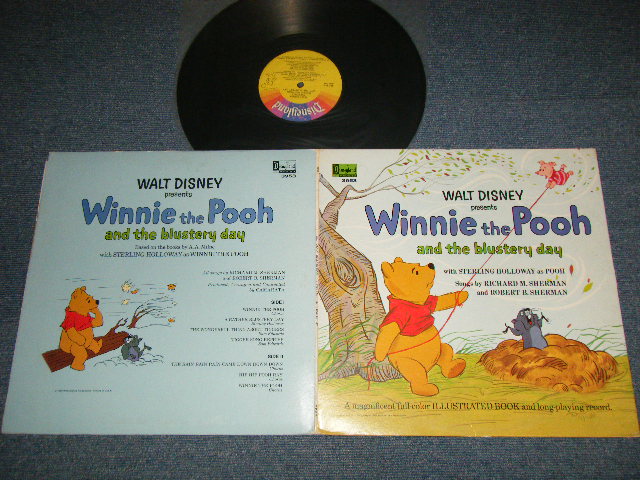 画像1: V.A. DISNEY - WINNIE The POOH and The BLUSTERY DAY (Ex+++/Ex+++) / 1967 US AMERICA ORIGINAL "YELLOW Label" "With Booklet" Used LP 