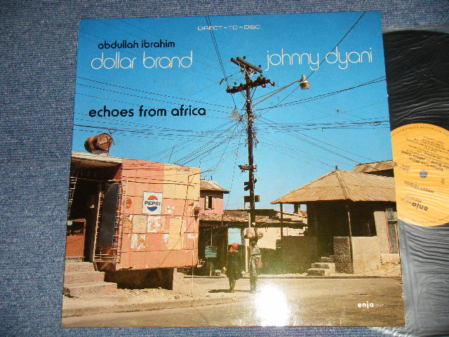 画像1: DOLLAR BRAND - JOHNNY DYANI - ECHOES FROM AFRICA (MINT-/MINT-) / 1979 WEST-GERMANY GERMAN ORIGINAL Used LP 