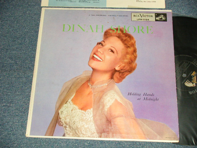 画像1: DINAH SHORE - HOLDING HANDS AT MIDNIGHT (Ex+++/Ex++, Ex+++) / 1955 US AMERICA ORIGINAL 1st Press "BLACK with SILVER Print LongPlay at Bottom Label" MONO Used LP 