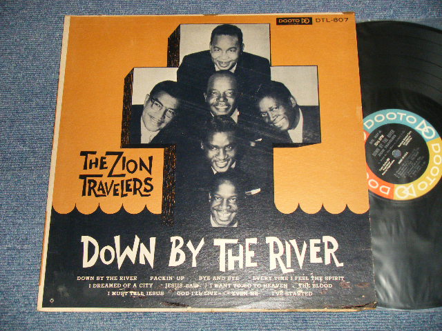画像1: The ZION TRAVELERS (L.A.'S NEGRO GOSPEL GROUP) - DOWN BY THE RIVER (Ex/Ex++ EDSP) / GOSPEL GROUP)  (Ex++/Ex++ TAPE SEAM) /  1962 US AMERICA ORIGINAL MONO Used LP