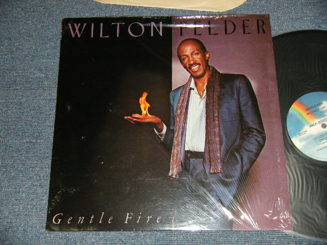 画像1: WILTON FELDER - GENTLEFIRE (MINT/MINT-) / 1983 US AMERICA ORIGINAL Used LP