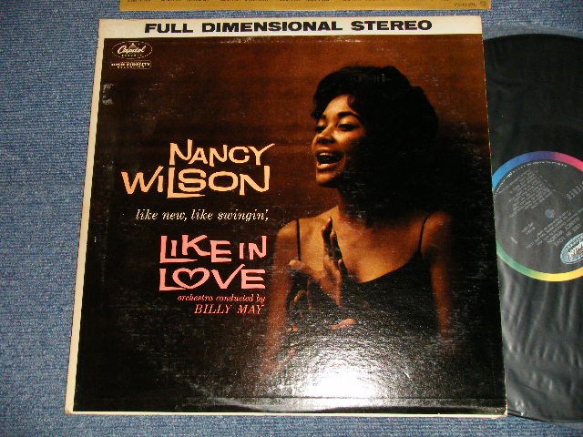 画像1: NANCY WILSON  - LIKE IN LOVE (Ex+/Ex+++ Looks:Ex++) / 1962-3 Version US AMERICA 2nd Press "BLACK with RAINBOW CAPITOL Logo on TOP Label" STEREO Used  LP