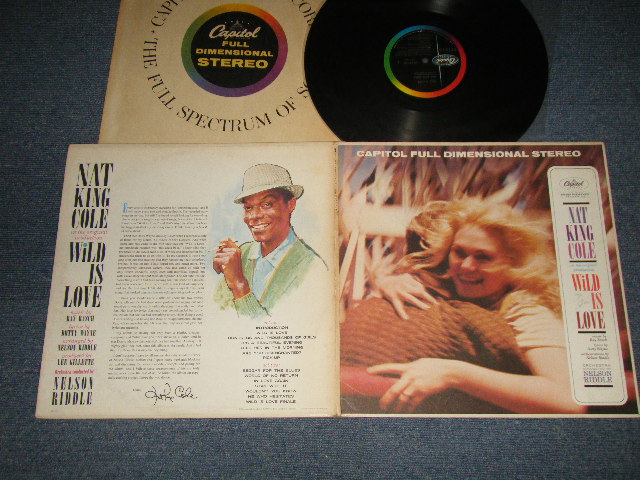 画像1: NAT KING COLE - WiLD IS LOVE   (Ex++/MINT-) / 1960 US AMERICA ORIGINAL 1st Press "BLACK with RAINBOW Band 'CAPITOL' Logo on LFET Label"  STEREO Used LP