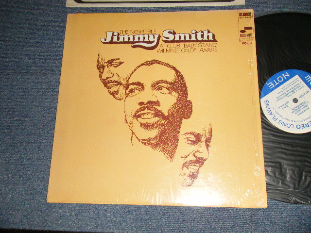 画像1: JIMMY SMITH  - THE INCREDIBLE JIMMY SMITH : AT CLUB BABY GRAND Vol.1(MINT-/Ex+++)  / 1967 US AMERICA ORIGINAL "LIBERTY Credit on LABEL" STEREO Used LP 