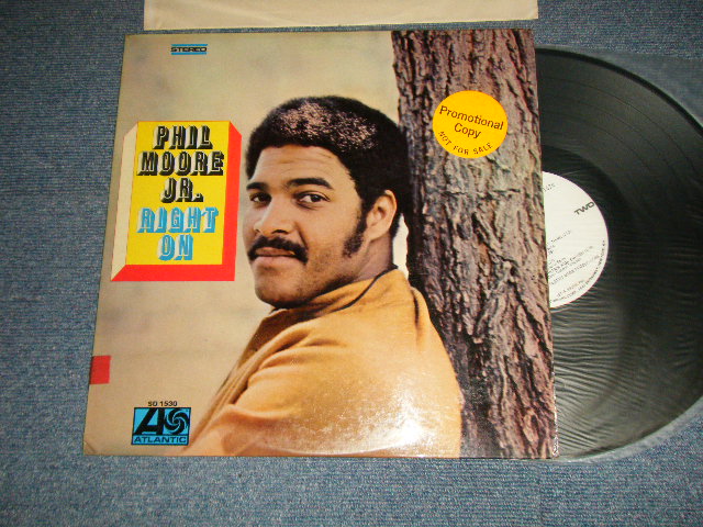 画像1: PHIL MOORE - RIGHT ON (Ex+++/MINT- WOBC)  / 1969 US AMERICA ORIGINAL "WHITE LABEL PROMO" Used LP