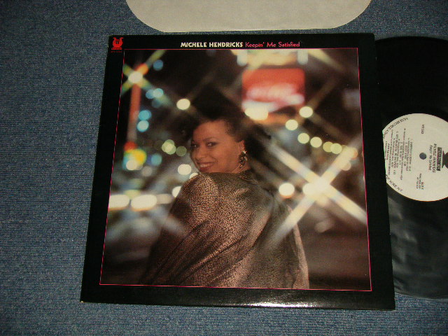 画像1: MICHELLE HENDRICKS (FUNKY JAZZ SINGER)  - KEEPIN' ME SATISFIED (Ex+++/MINT-+) /1988 US AMERICA ORIGINAL Used LP 