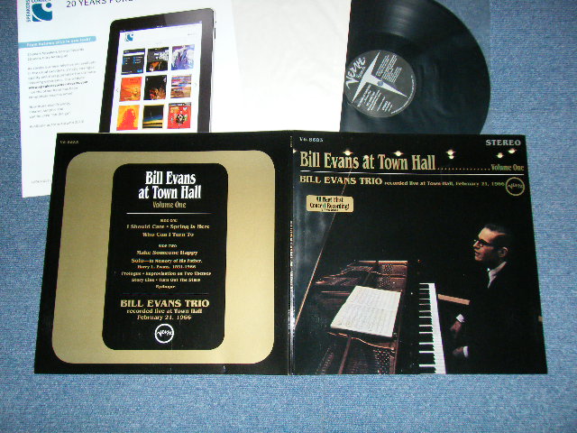 画像1: BILL EVANS - AT TOWN HALL VOL.1 (MINT-/MINT)  / 2016 GERMAN REISSUE "180 Gram" Used LP  