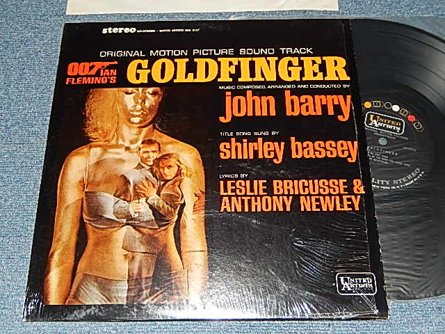 画像1: 007 JAMES BOND, JOHN BARRY, SHIRLIE BASSEY - GOLDFINGER (Ex+++/MINT- SWOBC)  /1964 US AMERICA ORIGINAL 1st Press "BLACK with COLOR DOT on TOP, GOLD 'UNITED' WHITE 'ARTISTS' Label"  STEREO Used LP 